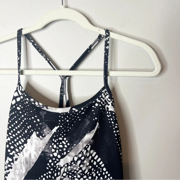 Lululemon Power Y Luon Tank Top in Static Mist - Picture 8 of 8